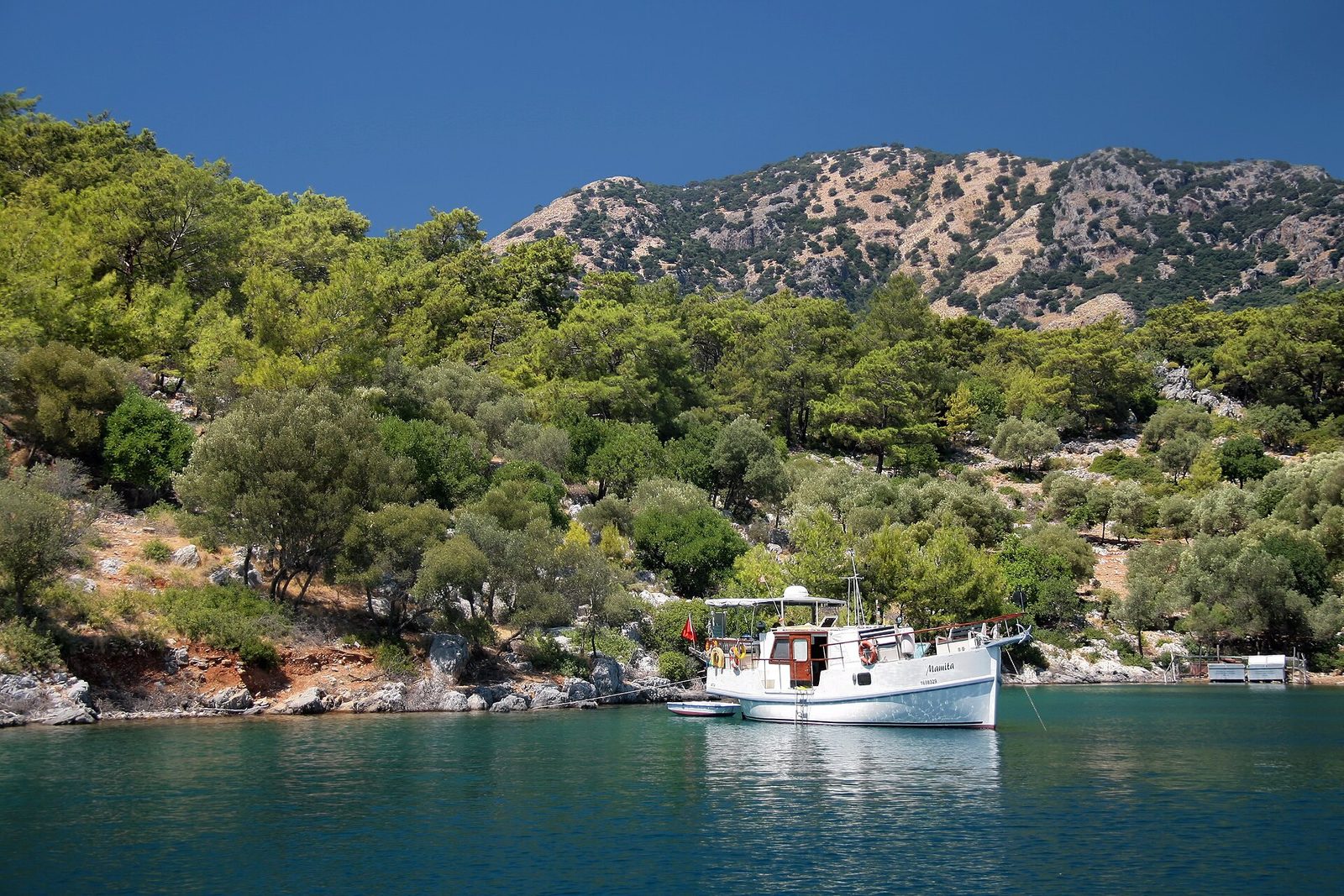 12 Islands Boat Tour — photo 2