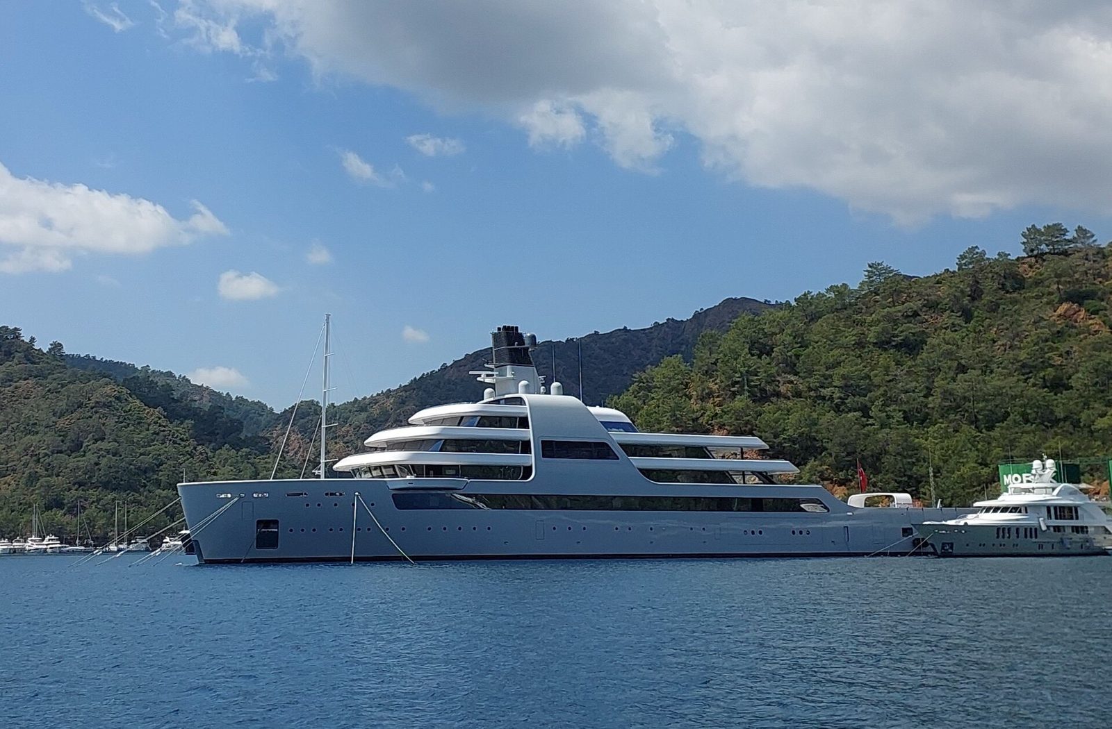 12 Islands Boat Tour — photo 4